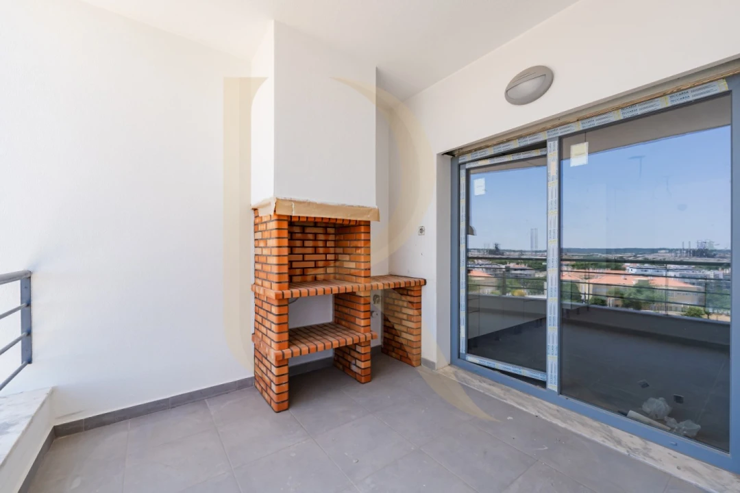 Apartamento T3 para Venda em Seixal, Arrentela e Aldeia de Paio Pires Foto 8
