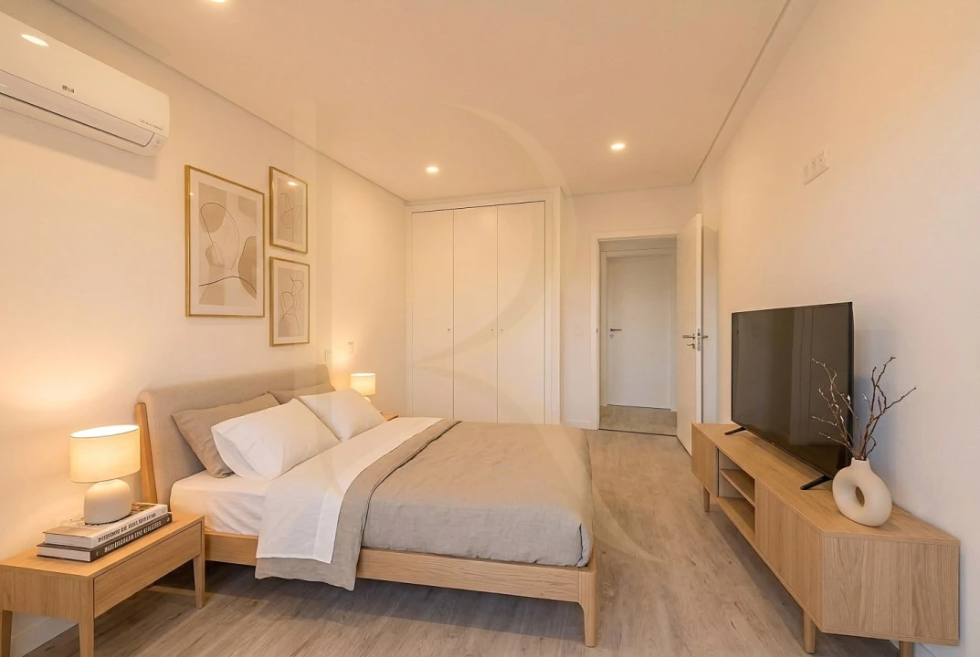 Apartamento T4 para Venda em Seixal, Arrentela e Aldeia de Paio Pires Foto 14