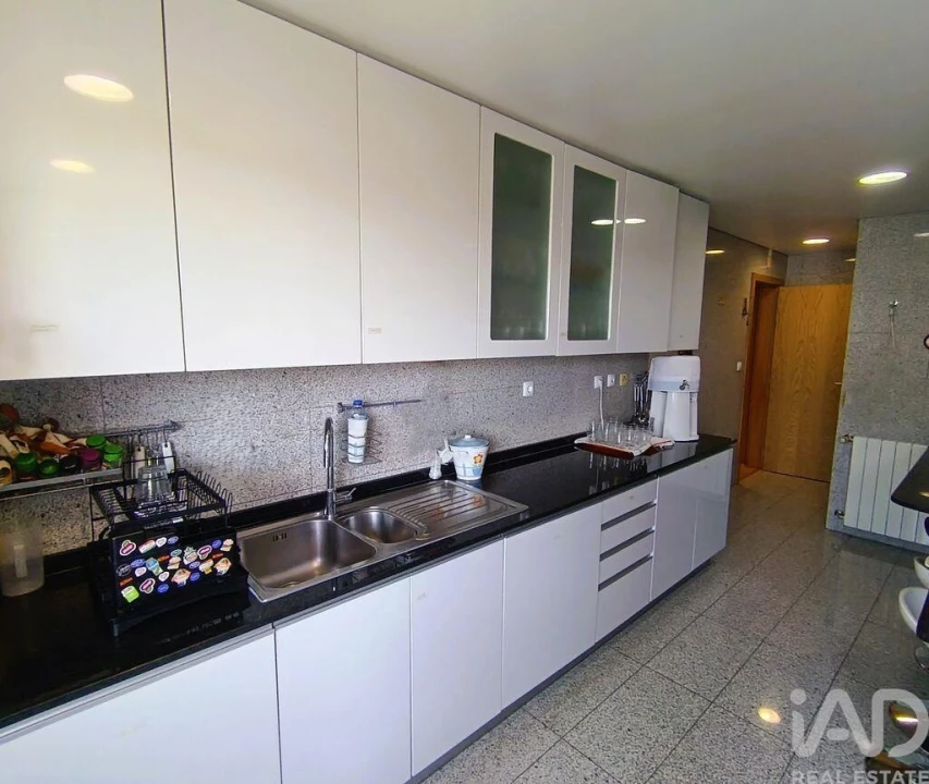 Apartamento T4 para Venda em Olivais Foto 25