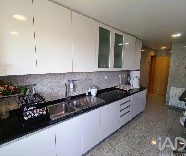 Apartamento T4 para Venda em Olivais Foto 25