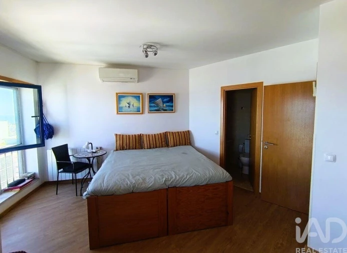 Apartamento T4 para Venda em Olivais Foto 9