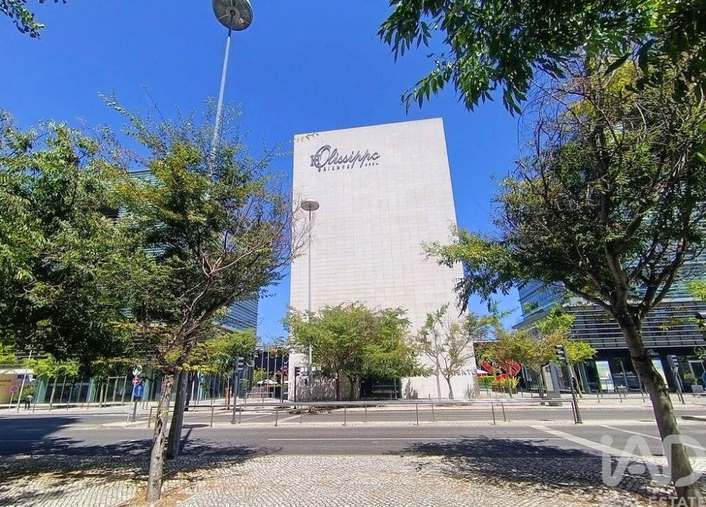 Apartamento T4 para Venda em Olivais Foto 3