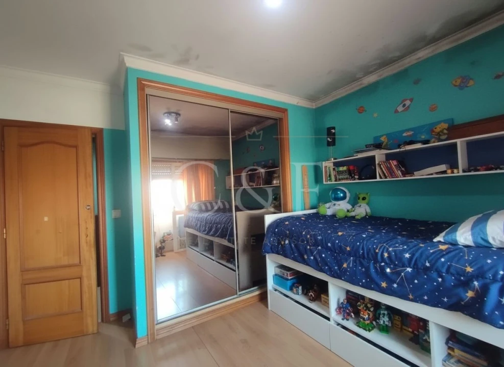 Apartamento T2 para Venda em Quinta do Conde Foto 5