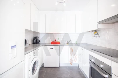 Apartamento T1 para Venda em Misericórdia