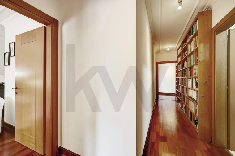 Apartamento T2 para Venda em Santo António dos Cavaleiros e Frielas Foto 14