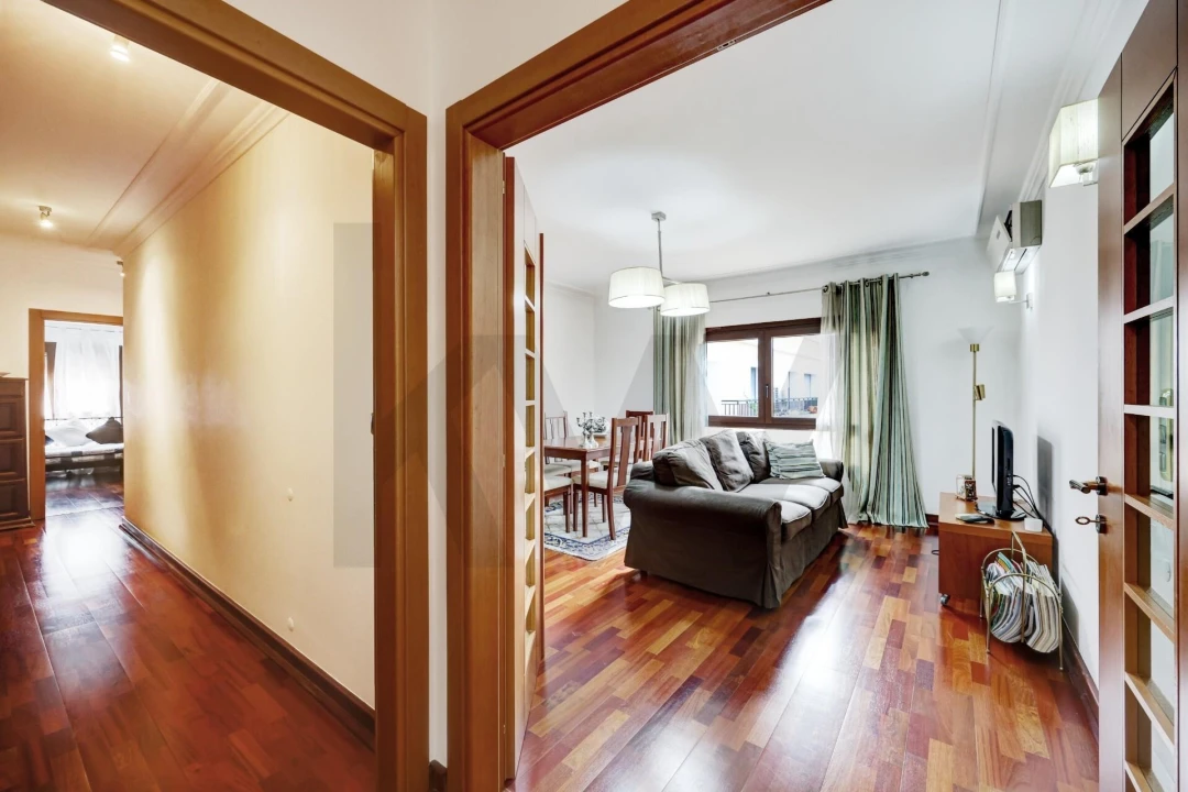 Apartamento T2 para Venda em Santo António dos Cavaleiros e Frielas Foto 9
