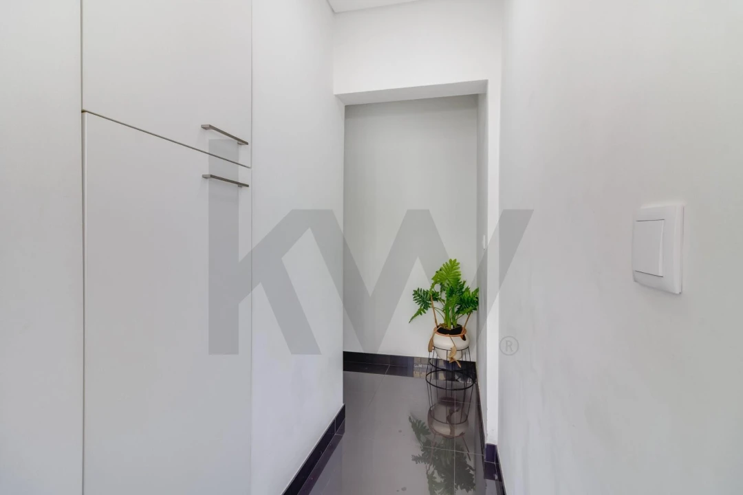 Apartamento T3 para Venda em Rio de Mouro Foto 17