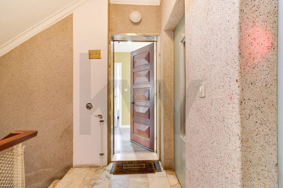 Apartamento T3 para Venda em Rio de Mouro Foto 38