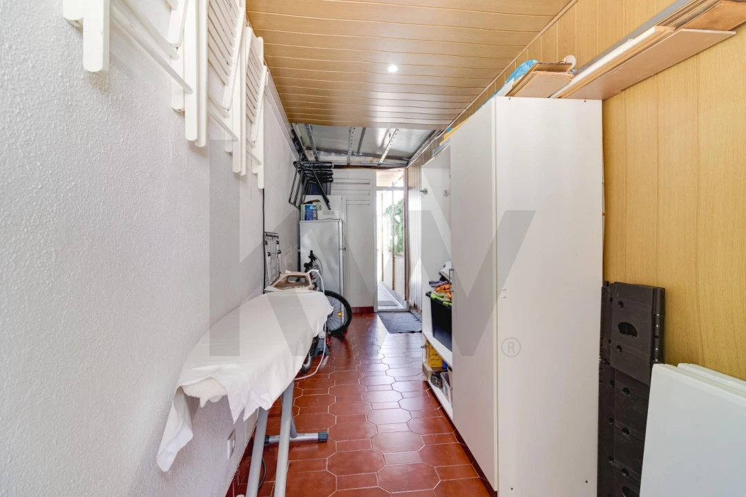 Apartamento T3 para Venda em Rio de Mouro Foto 36