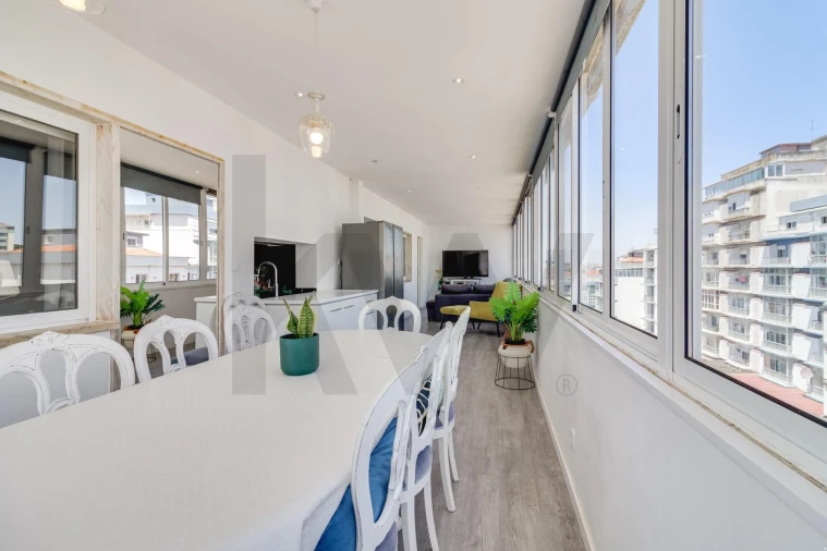 Apartamento T3 para Venda em Rio de Mouro Foto 6