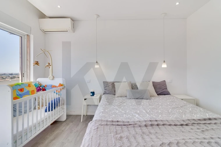 Apartamento T3 para Venda em Rio de Mouro Foto 26