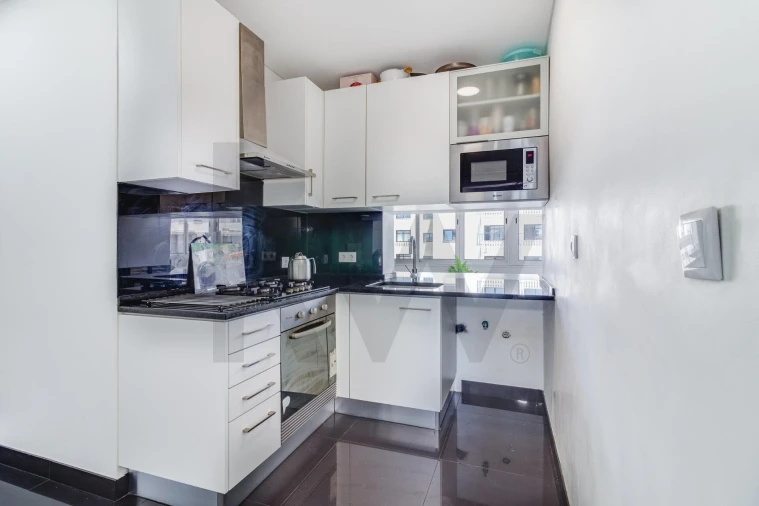 Apartamento T3 para Venda em Rio de Mouro Foto 2