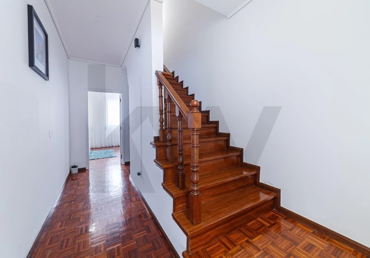 Moradia T5 para Venda em Requeixo, Nossa Senhora de Fátima e Nariz Foto 15