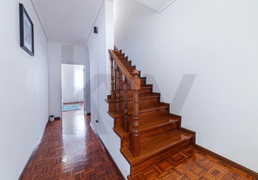 Moradia T5 para Venda em Requeixo, Nossa Senhora de Fátima e Nariz Foto 15