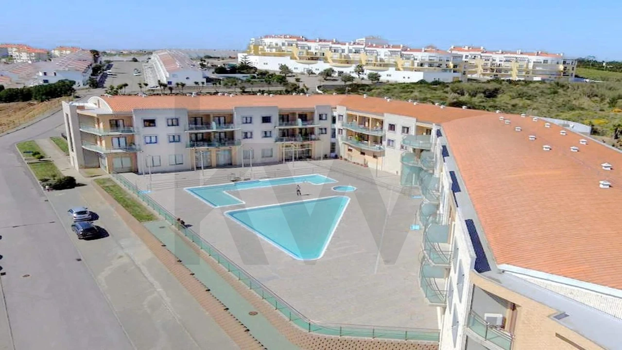 Apartamento T1 para Venda em Ericeira Foto 13