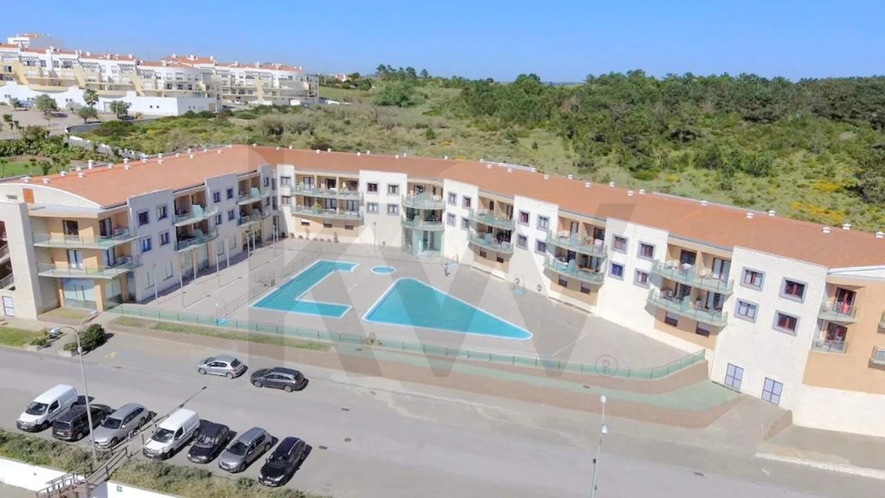 Apartamento T1 para Venda em Ericeira Foto 17