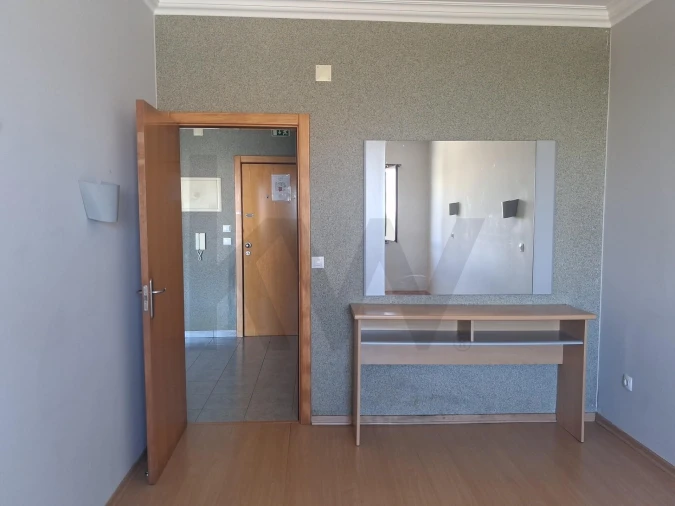 Apartamento T1 para Venda em Ericeira Foto 39
