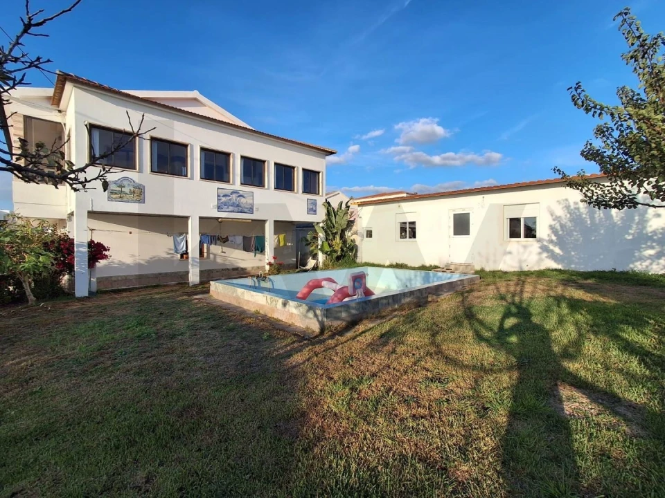 Moradia T4 para Venda em Ericeira Foto 1