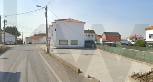 Loja para Venda em Carvoeira
