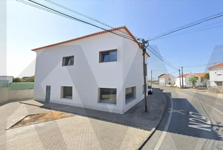 Loja para Venda em Carvoeira Foto 4