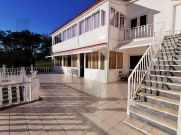 Quinta T5 para Venda em Bucelas