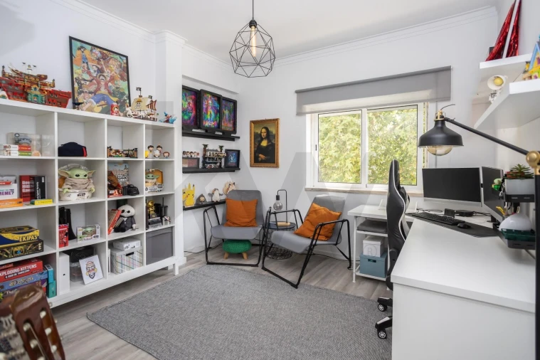 Apartamento T2 para Venda em Amora Foto 3