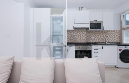 Apartamento T1 para Arrendamento em Penha de França