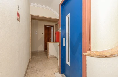 Apartamento T1 para Arrendamento em Penha de França