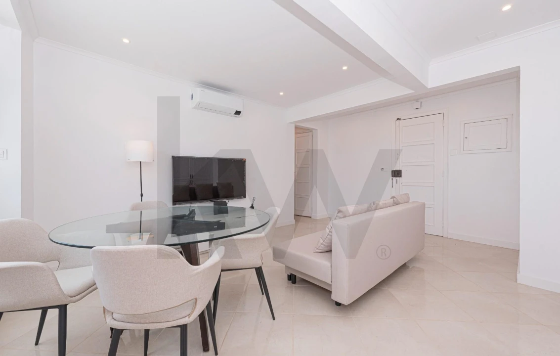 Apartamento T1 para Arrendamento em Penha de França Foto 14
