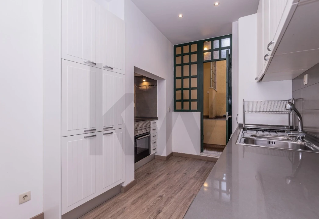 Apartamento T3 para Venda em Misericórdia Foto 3