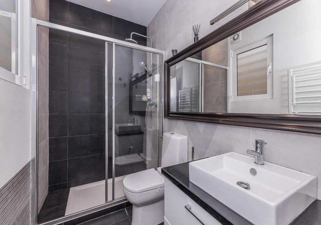 Apartamento T3 para Venda em Misericórdia Foto 9
