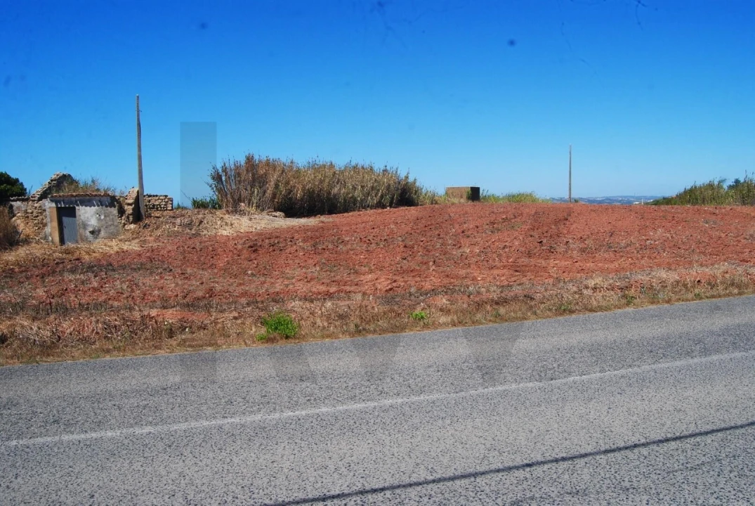 Terreno para Venda em A dos Cunhados e Maceira Foto 2