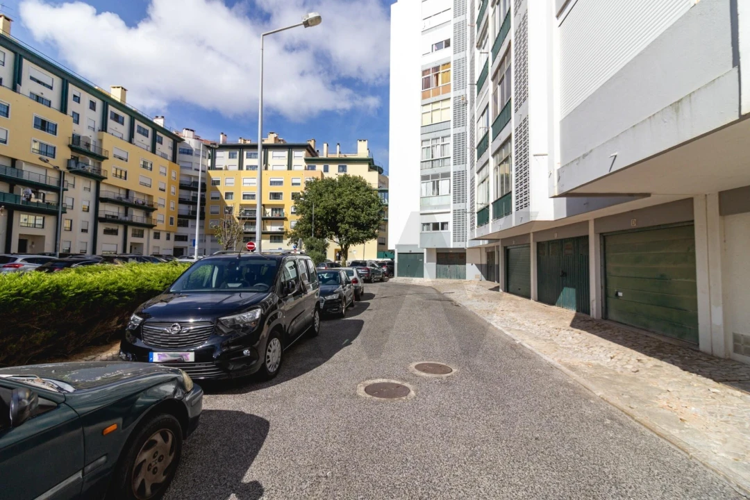 Apartamento T1 para Venda em Cascais e Estoril Foto 16