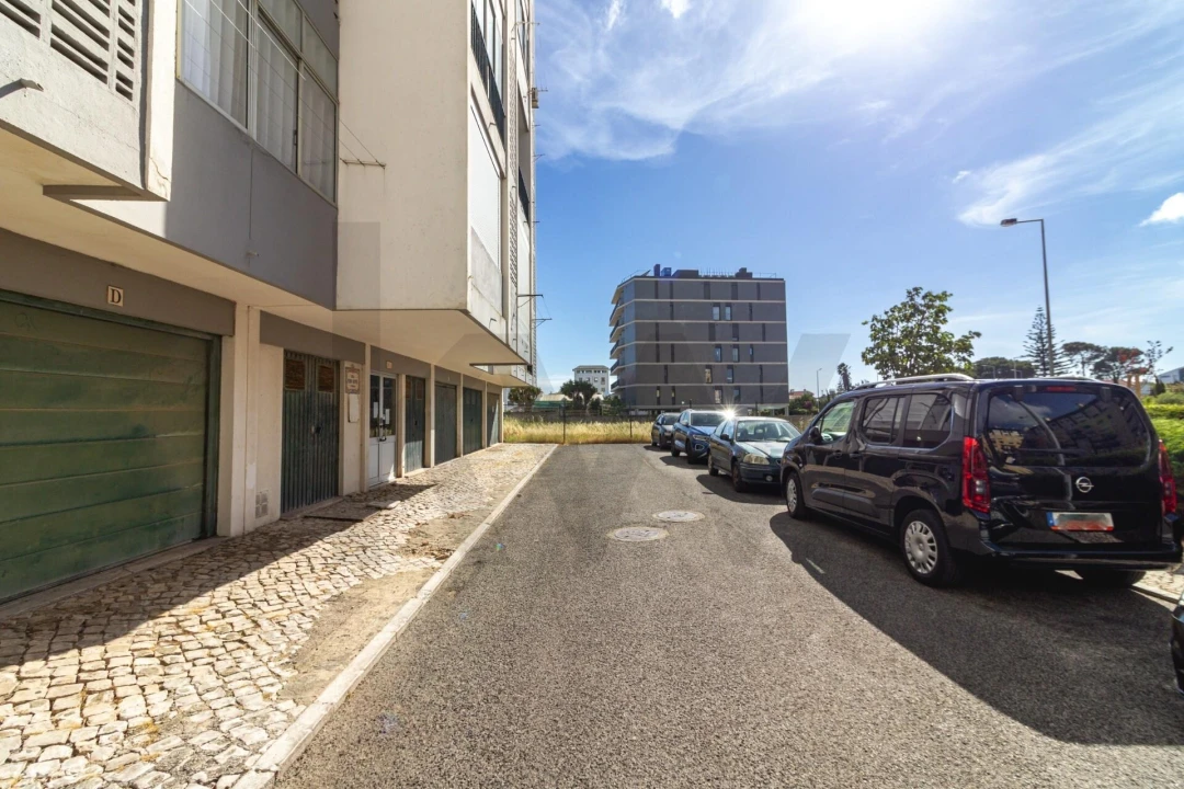 Apartamento T1 para Venda em Cascais e Estoril Foto 17