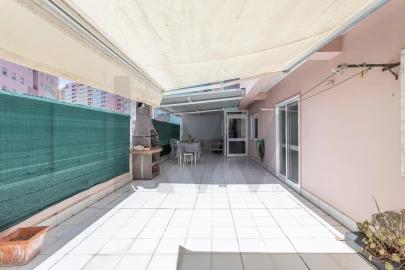 Apartamento T2 para Venda em Corroios