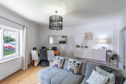 Apartamento T2 para Venda em Corroios