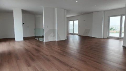 Apartamento T4 para Venda em Montijo e Afonsoeiro