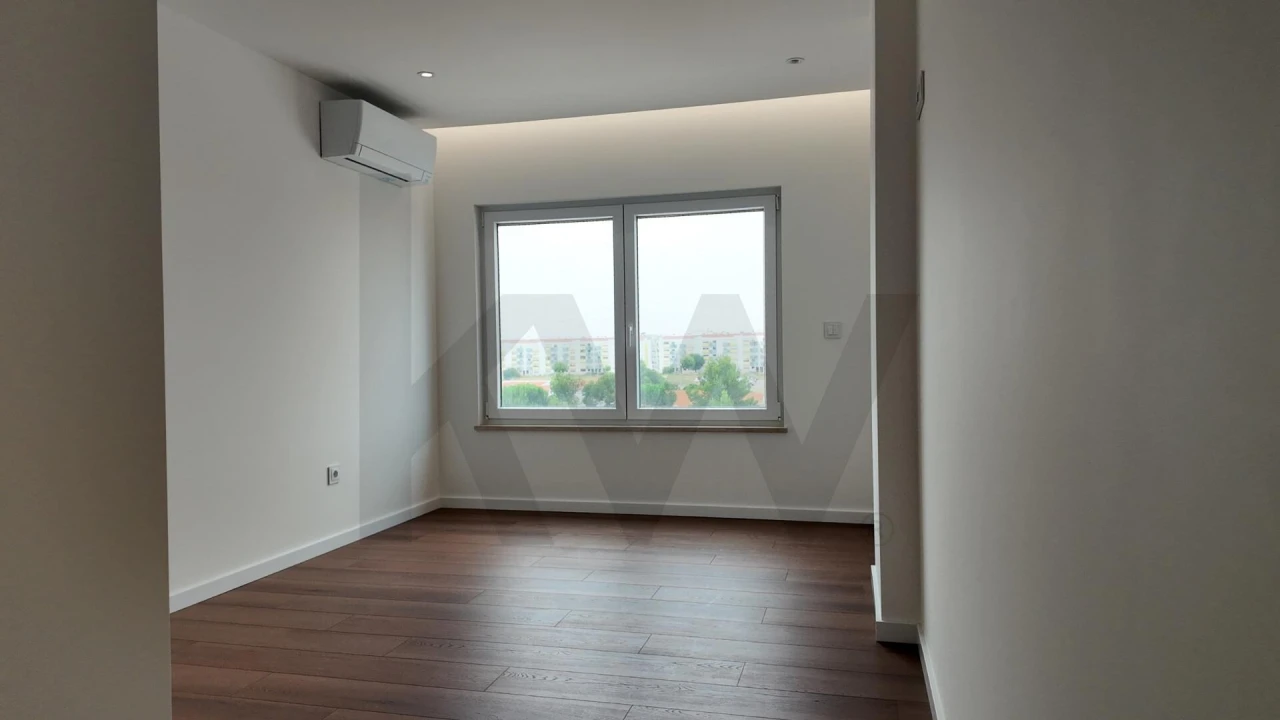 Apartamento T4 para Venda em Montijo e Afonsoeiro Foto 18