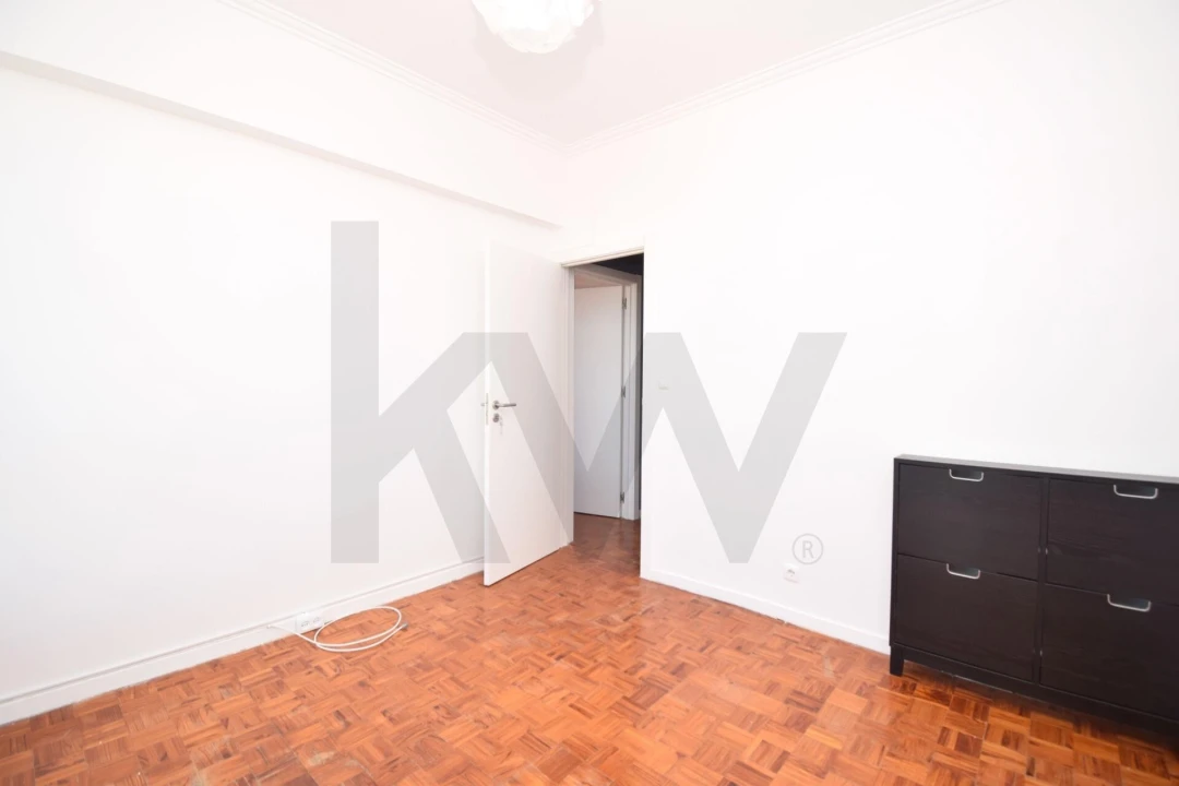 Apartamento T3 para Venda em Moscavide e Portela Foto 11