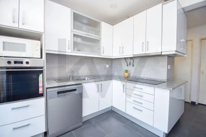 Apartamento T3 para Venda em Moscavide e Portela