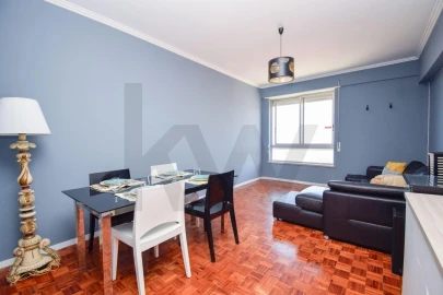 Apartamento T3 para Venda em Moscavide e Portela