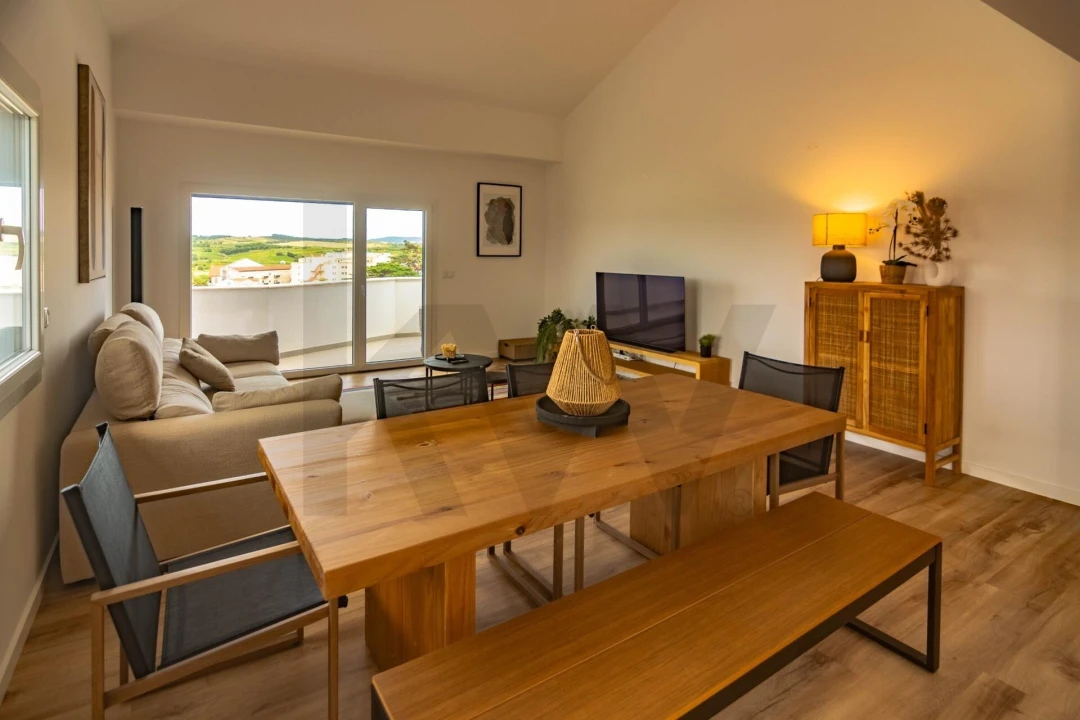Apartamento T3 para Venda em Bombarral e Vale Covo Foto 4