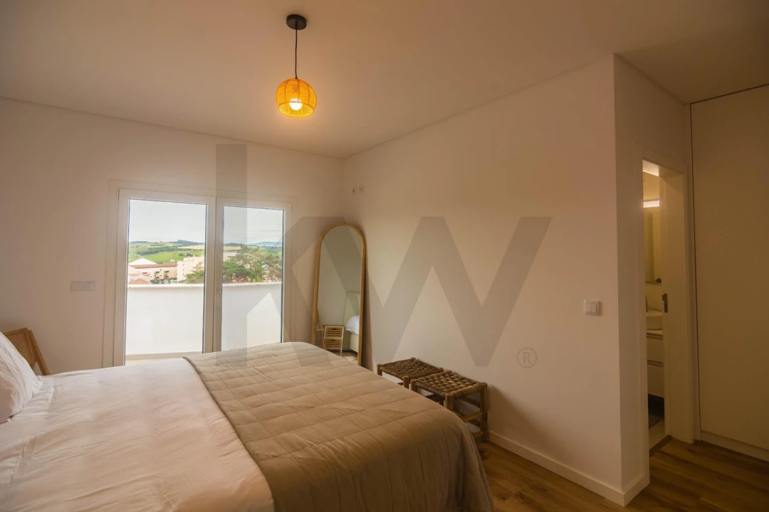 Apartamento T3 para Venda em Bombarral e Vale Covo Foto 20