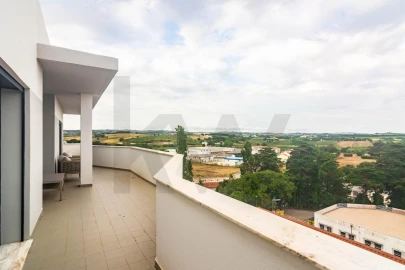 Apartamento T3 para Venda em Bombarral e Vale Covo