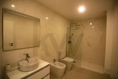 Apartamento T3 para Venda em Bombarral e Vale Covo