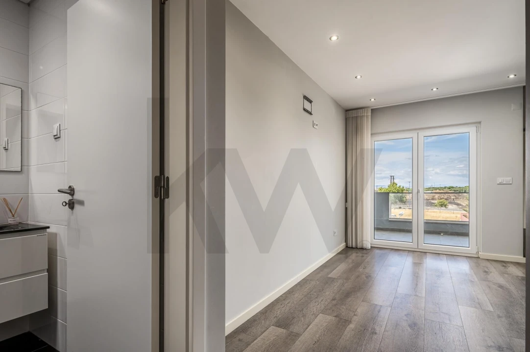 Apartamento T3 para Venda em Montijo e Afonsoeiro Foto 28