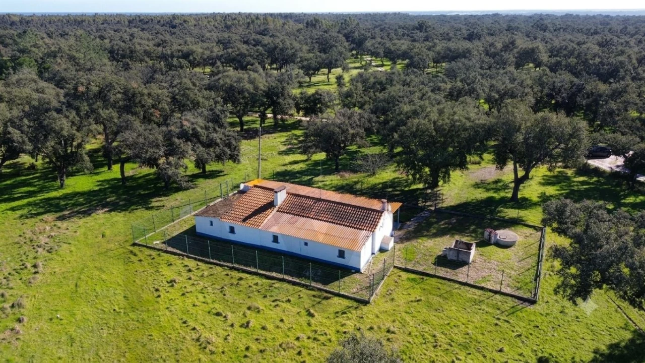 Quinta T3 para Venda em São Domingos e Vale de Água Foto 1