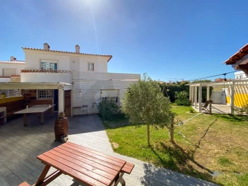 Moradia T3 para Venda em Ericeira