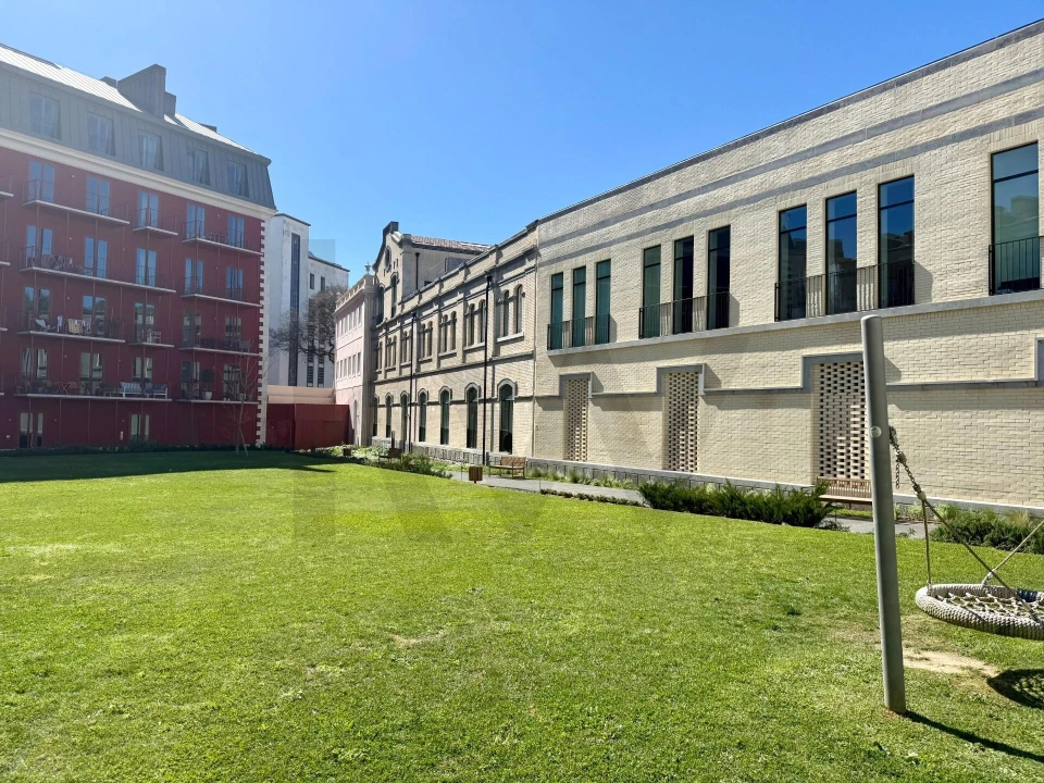 Apartamento T2 para Venda em Beato Foto 25
