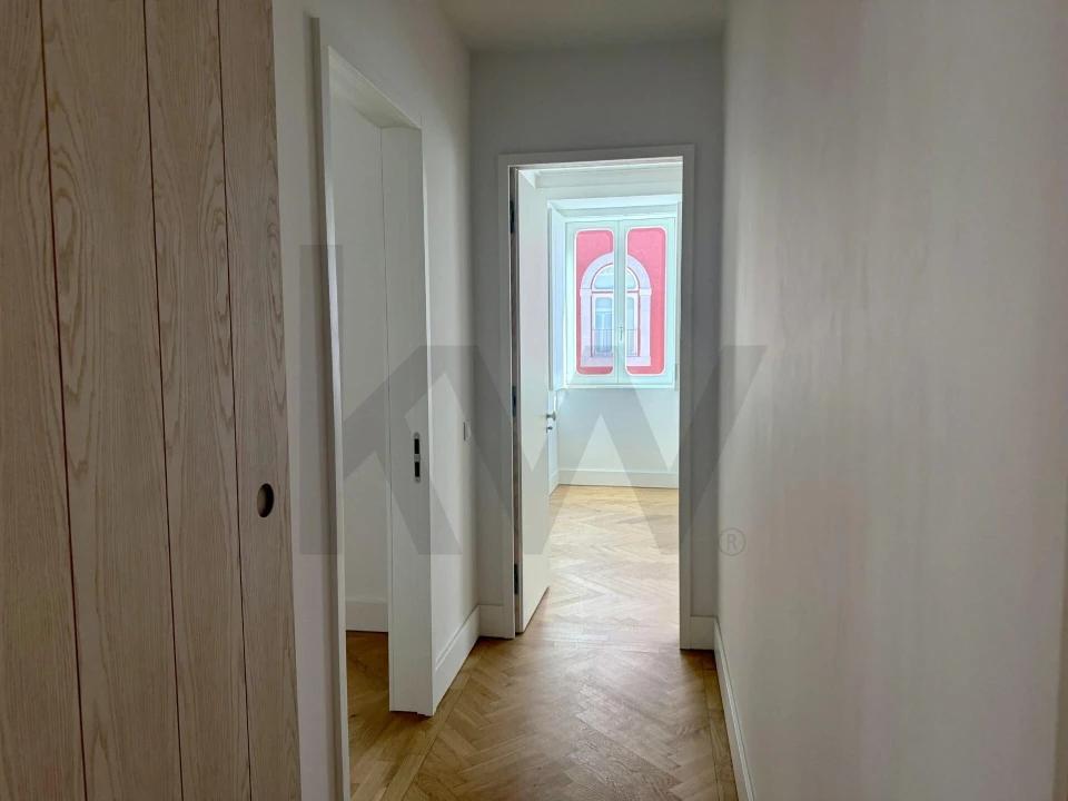 Apartamento T2 para Venda em Beato Foto 5